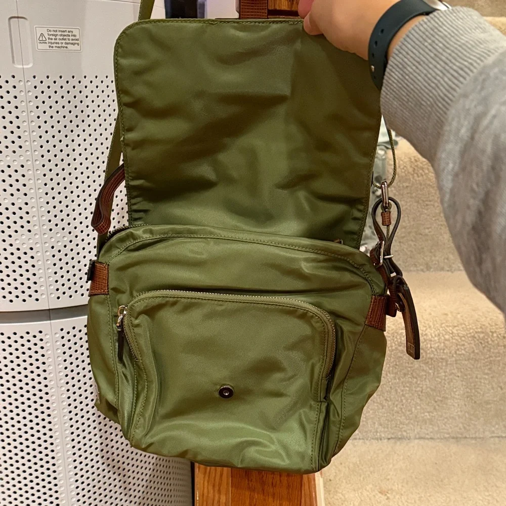 TUMI Alpha Bravo Canton Flap Crossbody Bag - Picture 3 of 8